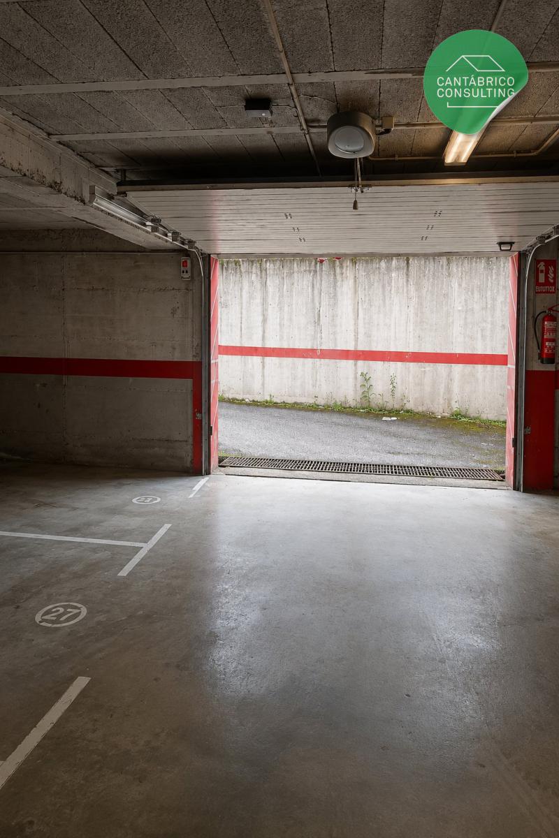 Oportunidad en Navia 3 Dormitorios Para Entrar - Garaje - Trastero y Terraza Grande