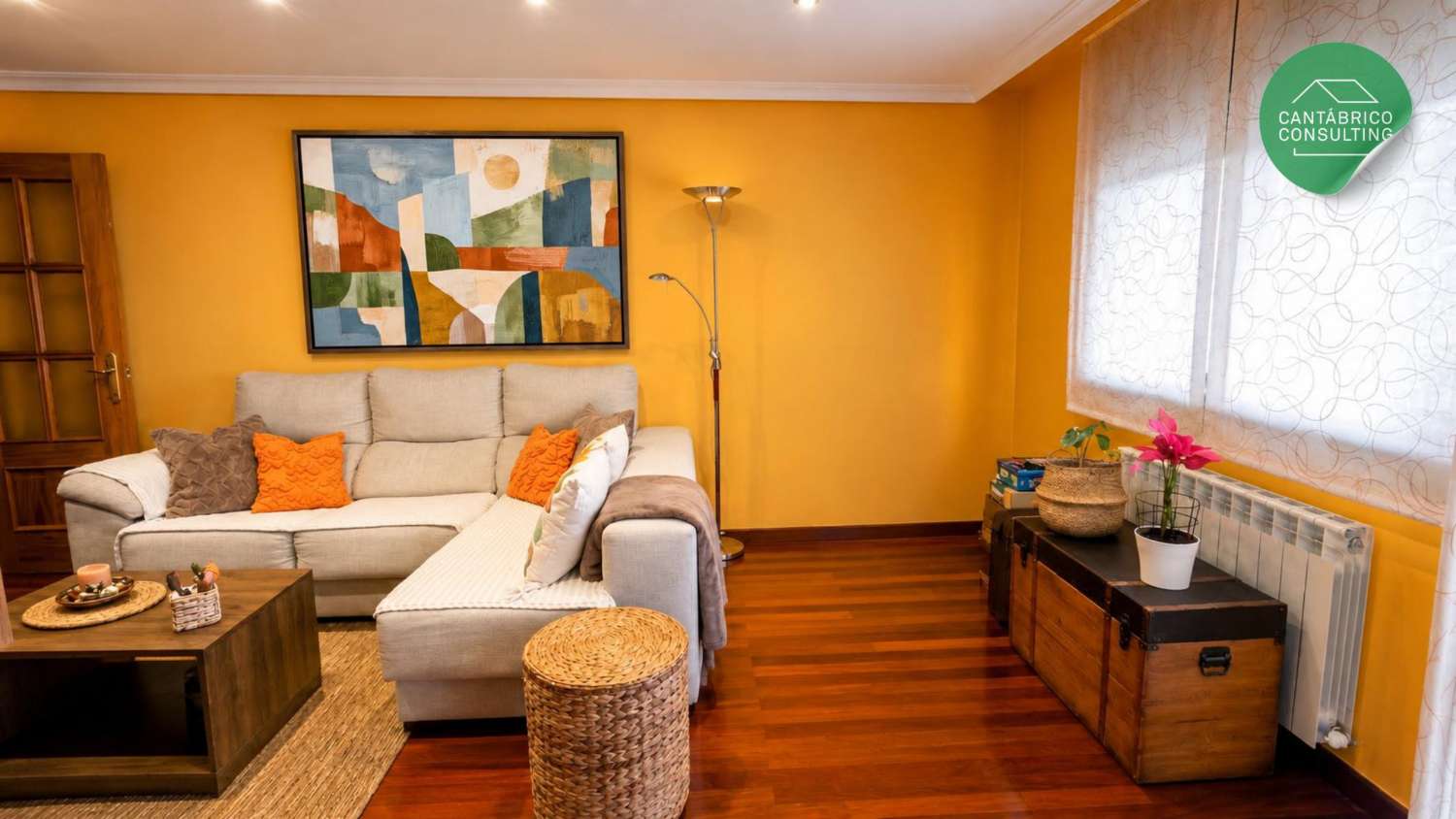 Oportunidad en Navia 3 Dormitorios Para Entrar - Garaje - Trastero y Terraza Grande