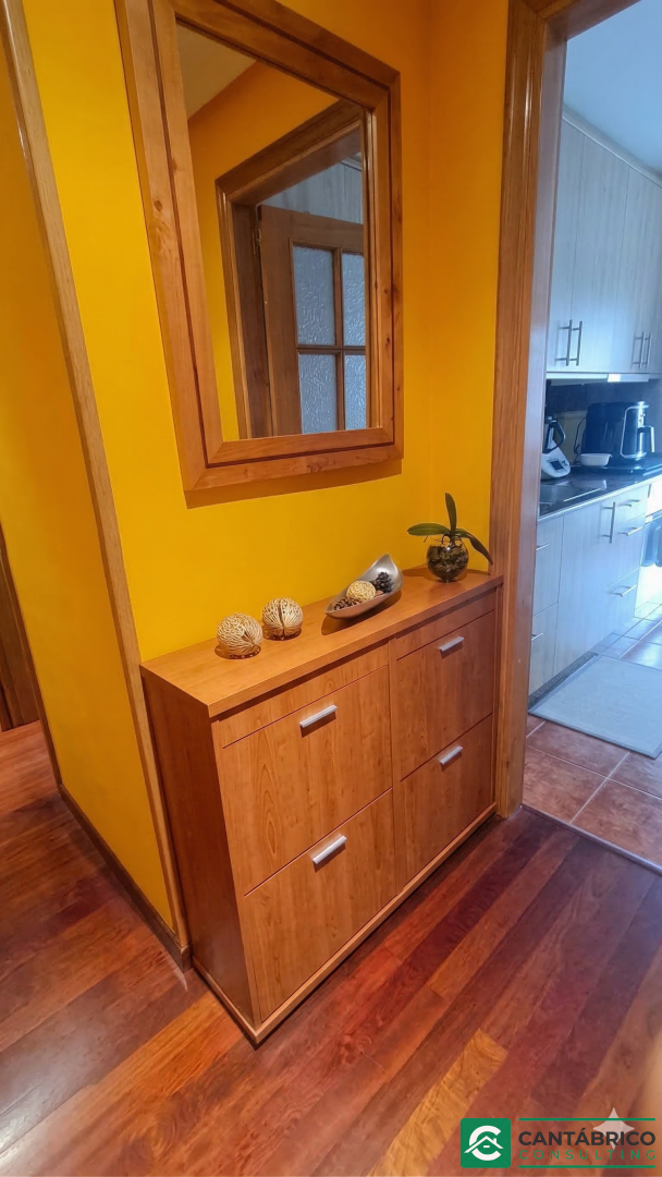 مسطحة للبيع في Navia