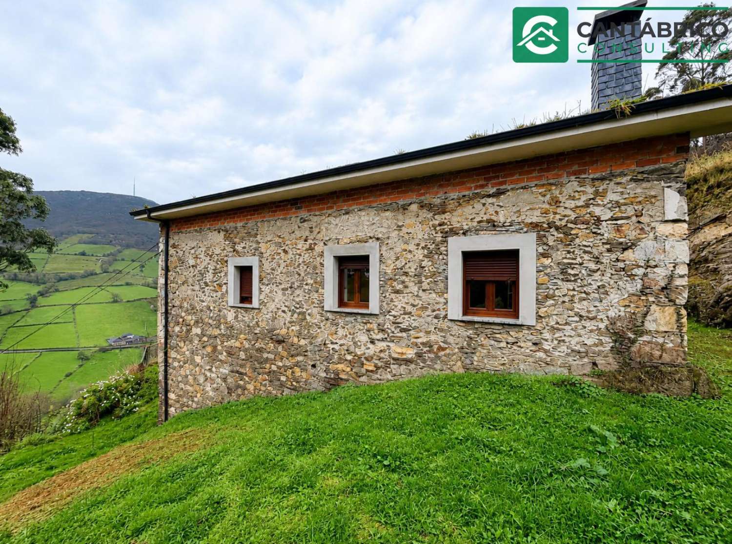 PROPIEDAD RURAL PARA ENTRAR A VIVIR EN EL VIDURAL – OCCIDENTE DE ASTURIAS