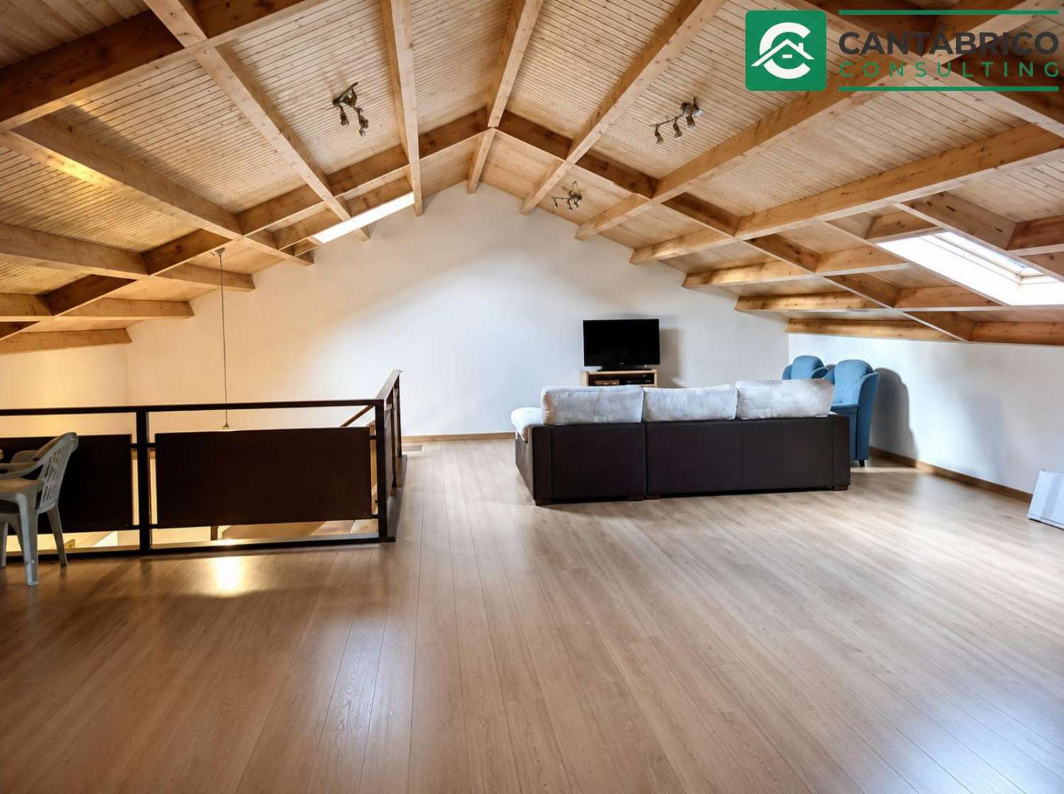PROPIEDAD RURAL PARA ENTRAR A VIVIR EN EL VIDURAL – OCCIDENTE DE ASTURIAS