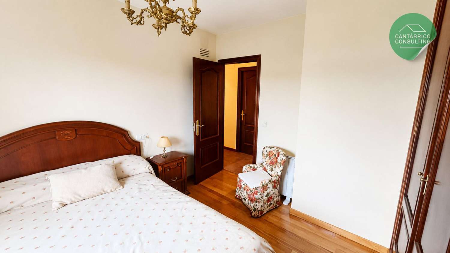 Chalet te koop in Castropol