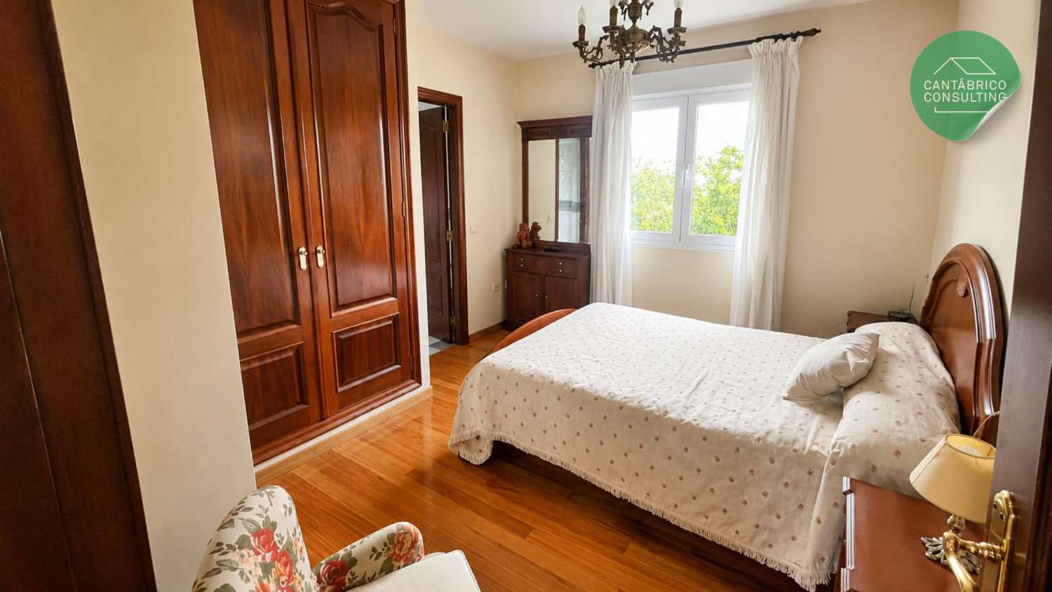 Chalet te koop in Castropol
