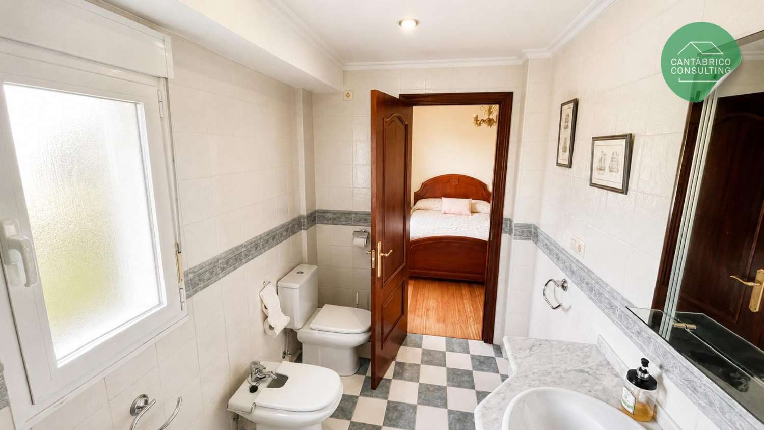 Chalet te koop in Castropol