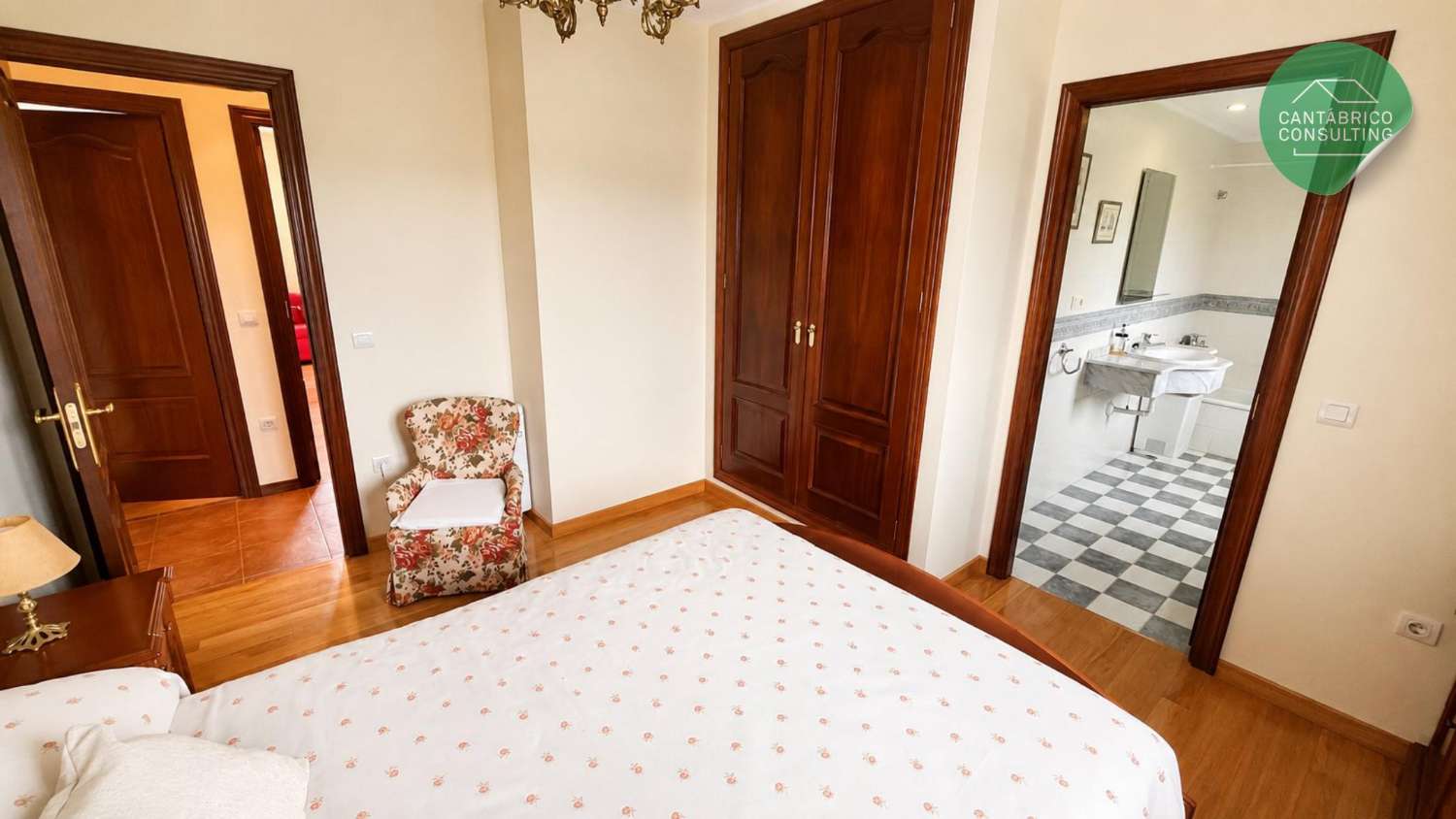 Chalet te koop in Castropol