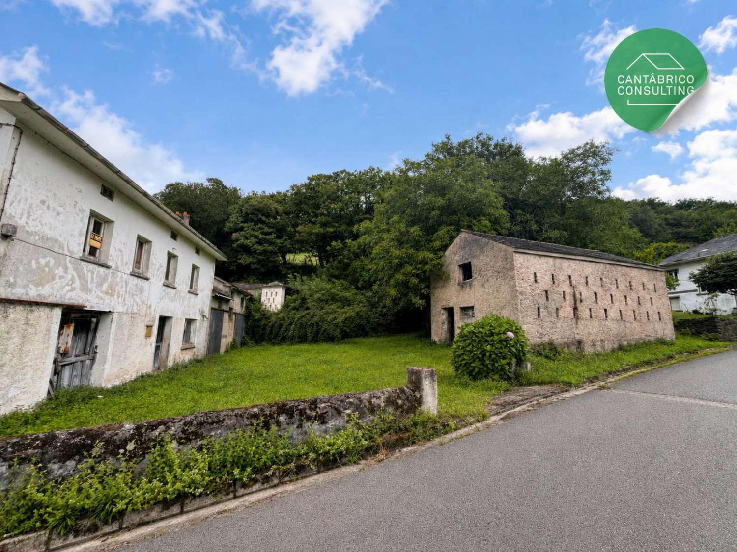 Propiedad con molino centenario junto al río Porcía, Sueiro, El Franco - Asturias