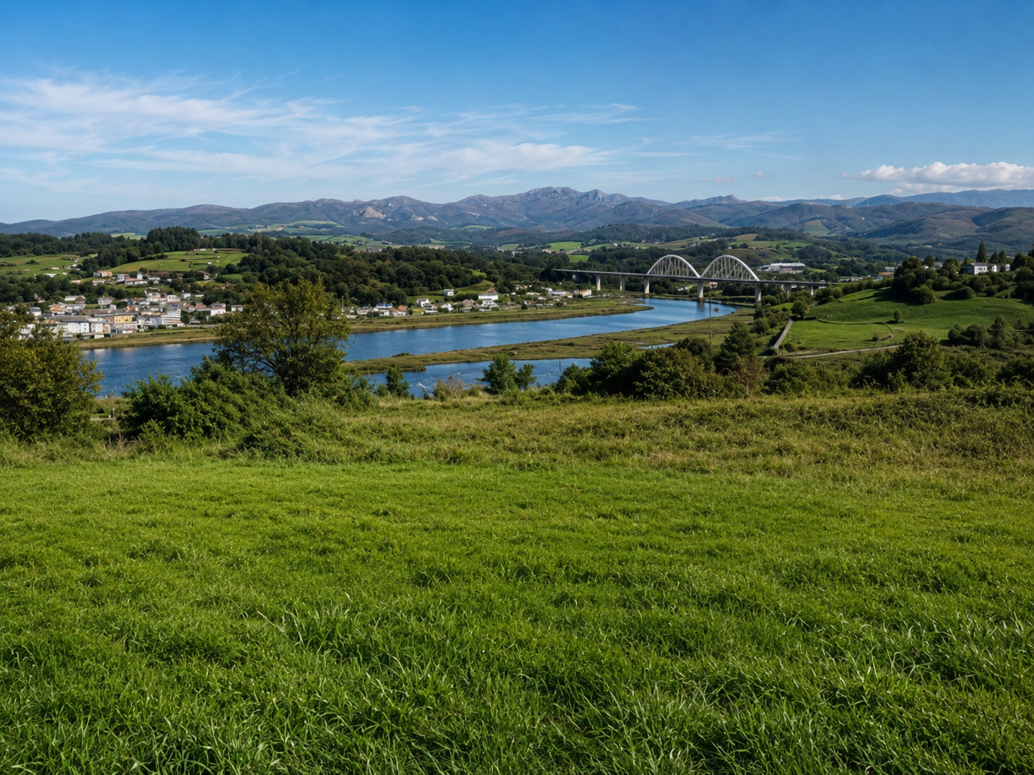 Propiedad Especial en Barqueiros, El Espín, Coaña, con vistas a Navia y a la Ría