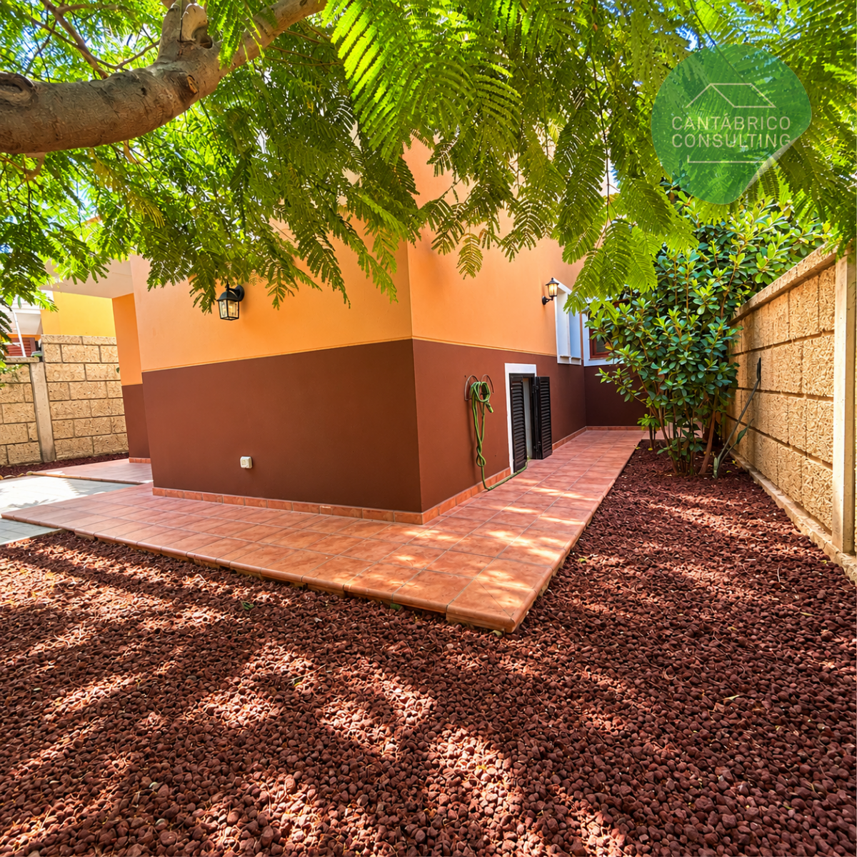 Chalet for sale in Cho-Guaza (Arona)