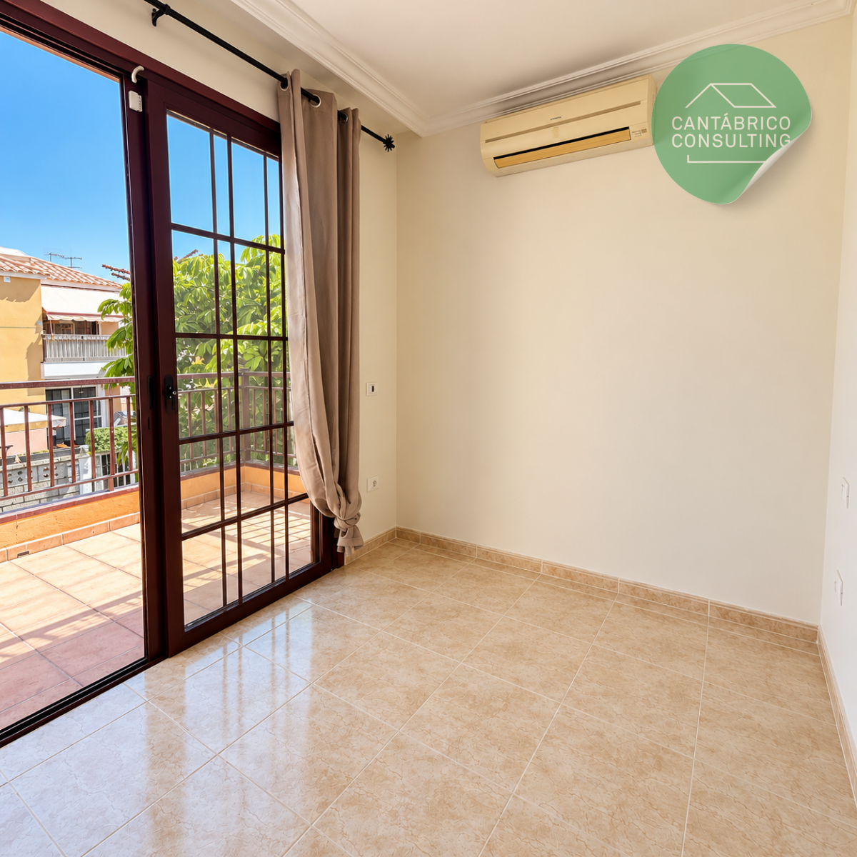 Chalet for sale in Cho-Guaza (Arona)