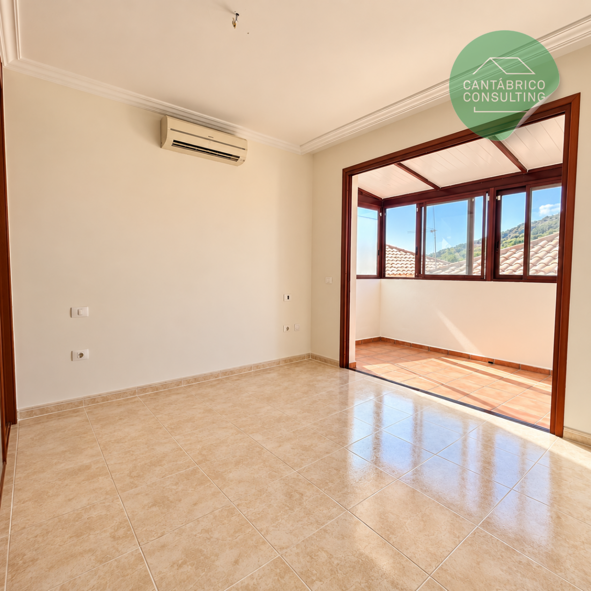 Chalet for sale in Cho-Guaza (Arona)