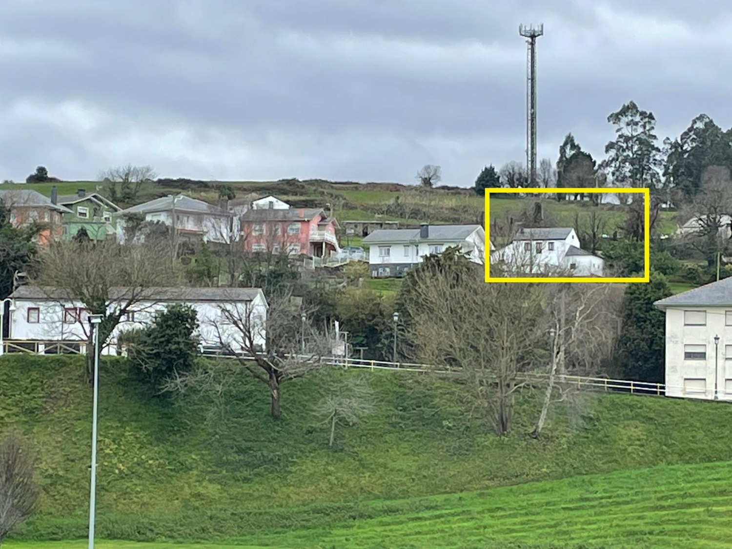 Casa en venda in Navia