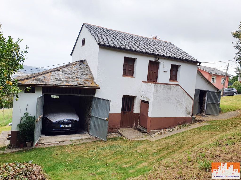 Casa en venda in Navia