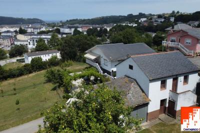 PRECIOSA CASA PEQUEÑA CON FINCA A 500 METROS DE NAVIA y ...
