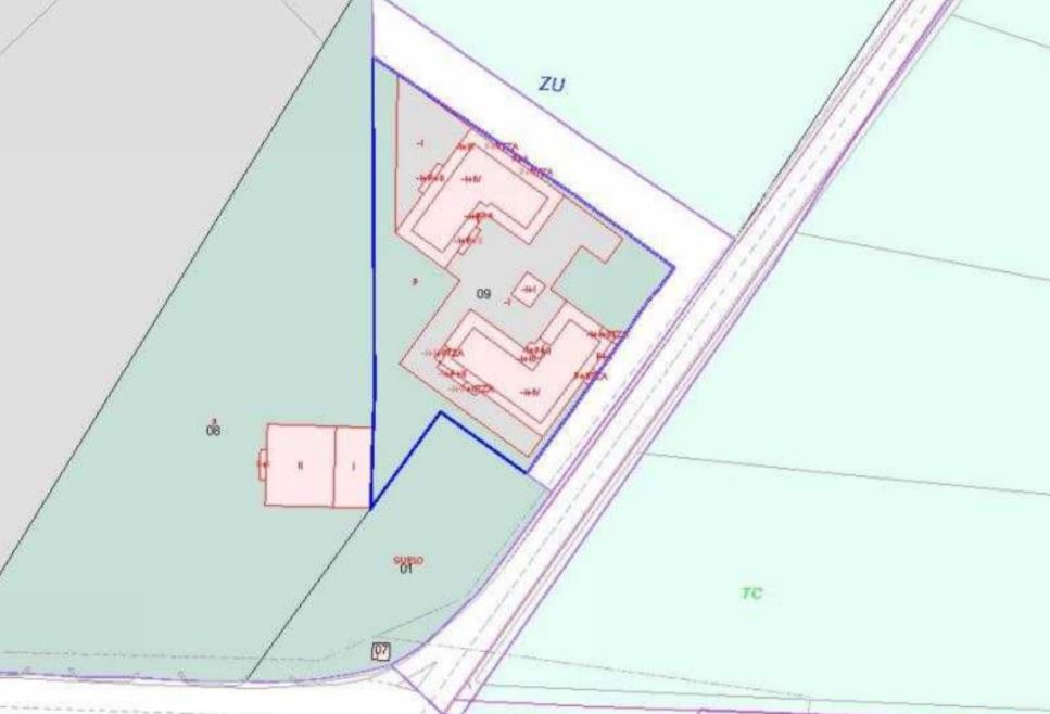 LOCAL DE OBRA AL LADO DEL HOSPITAL DE JARRIO CON 833 METROS  IDEAL CLINICAS O MUTUAS