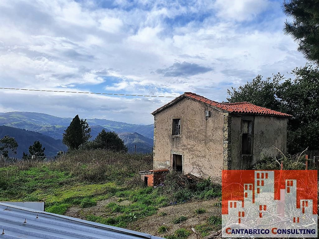 DOS FINCAS CON CASA Y CABAÑA EN PLENA MONTAÑA DE VALDES CON MUCHA NECESIDAD DE LIMPIEZA Y ADECUACIÓN CON ACCESO PARA TODOTERRENO