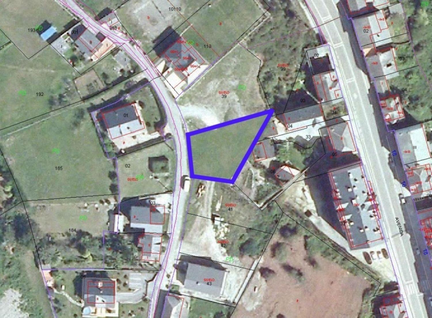 Plot for sale in Coaña