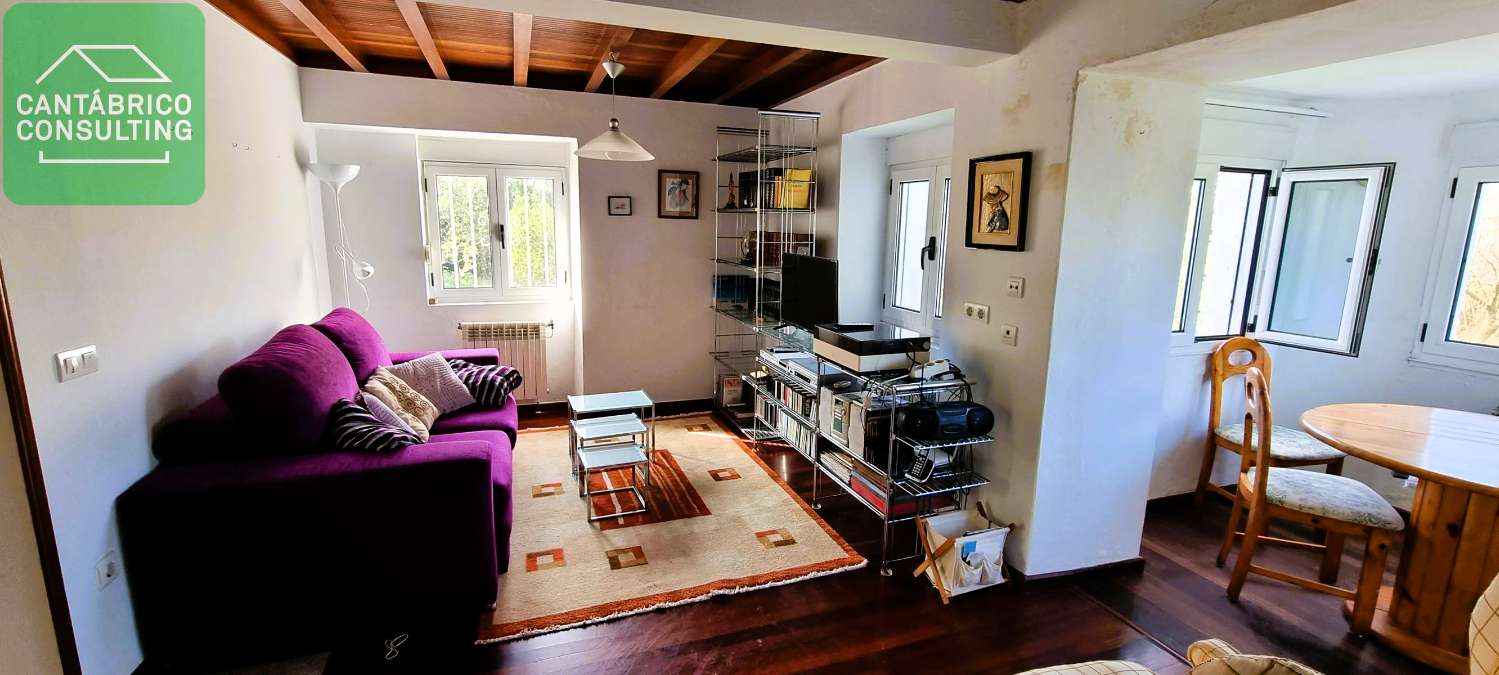 Casa Totalmente habitable con mucha Finca en alto de Villayón. Naturaleza Viva