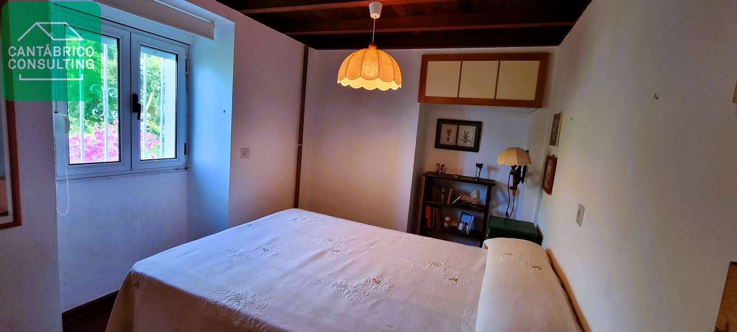 Casa Totalmente habitable con mucha Finca en alto de Villayón. Naturaleza Viva