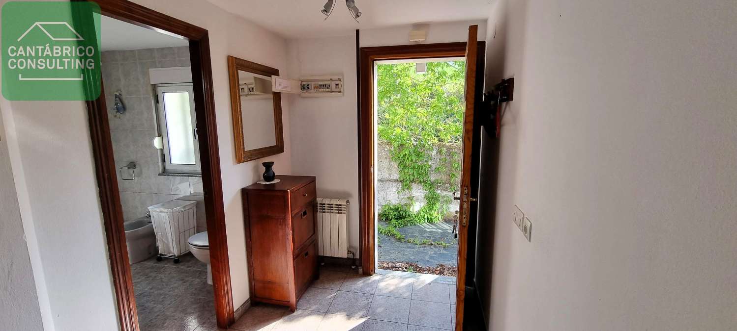 Casa Totalmente habitable con mucha Finca en alto de Villayón. Naturaleza Viva