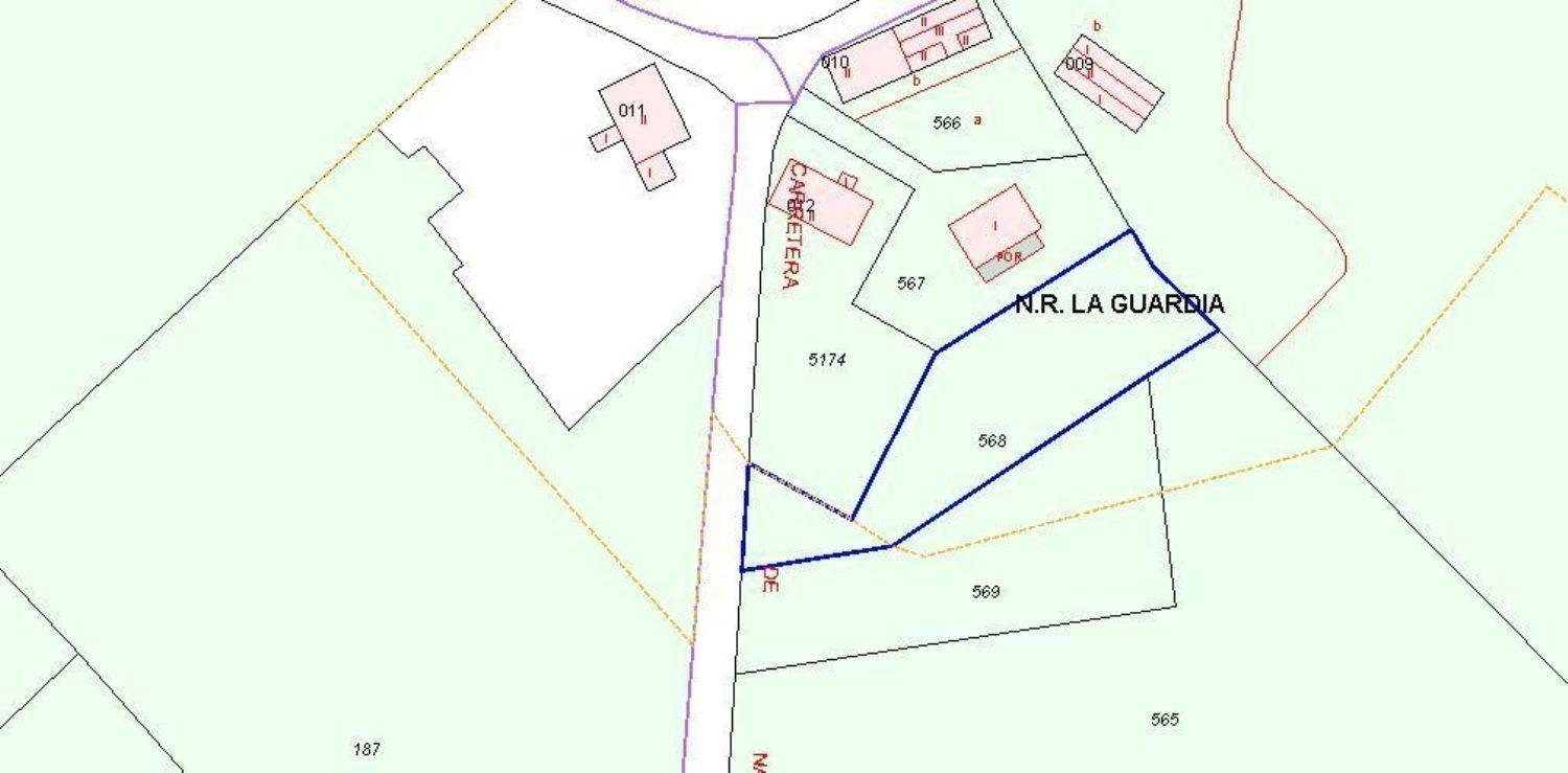 Building area for sale in Navia