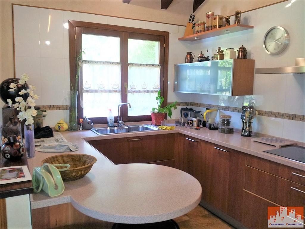 Woning te koop in Navia
