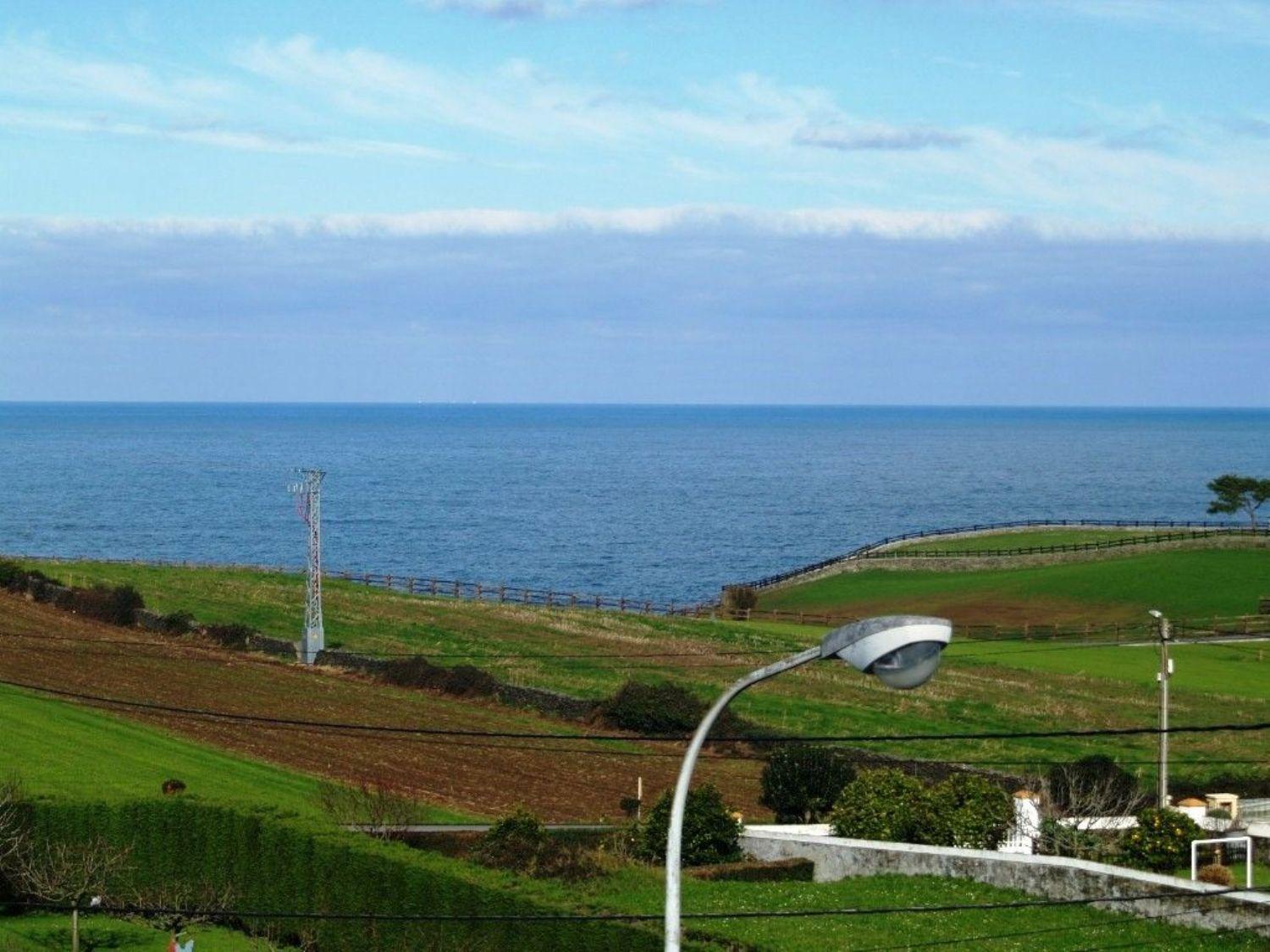 PISO CON VISTAS AL MAR EN PUERTO DE VEGA - NAVIA - ASTURIAS