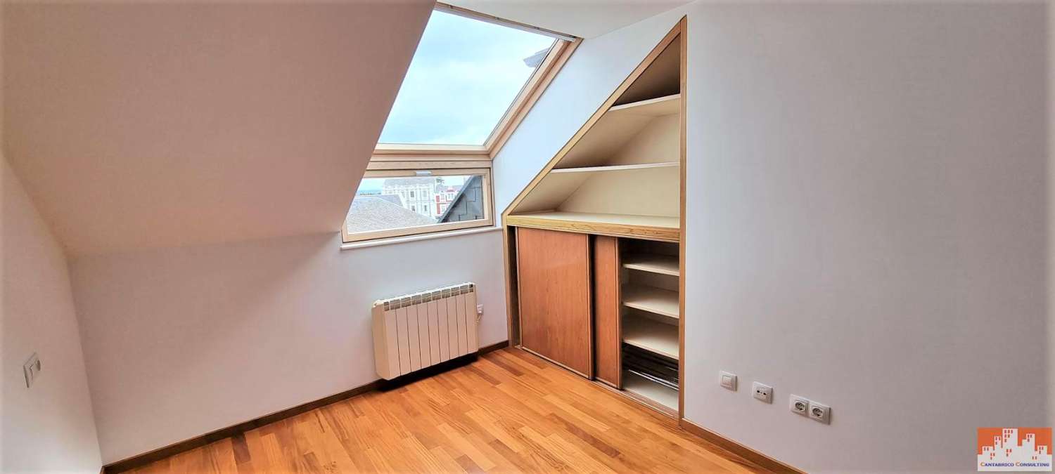 Penthouse te koop in El Franco