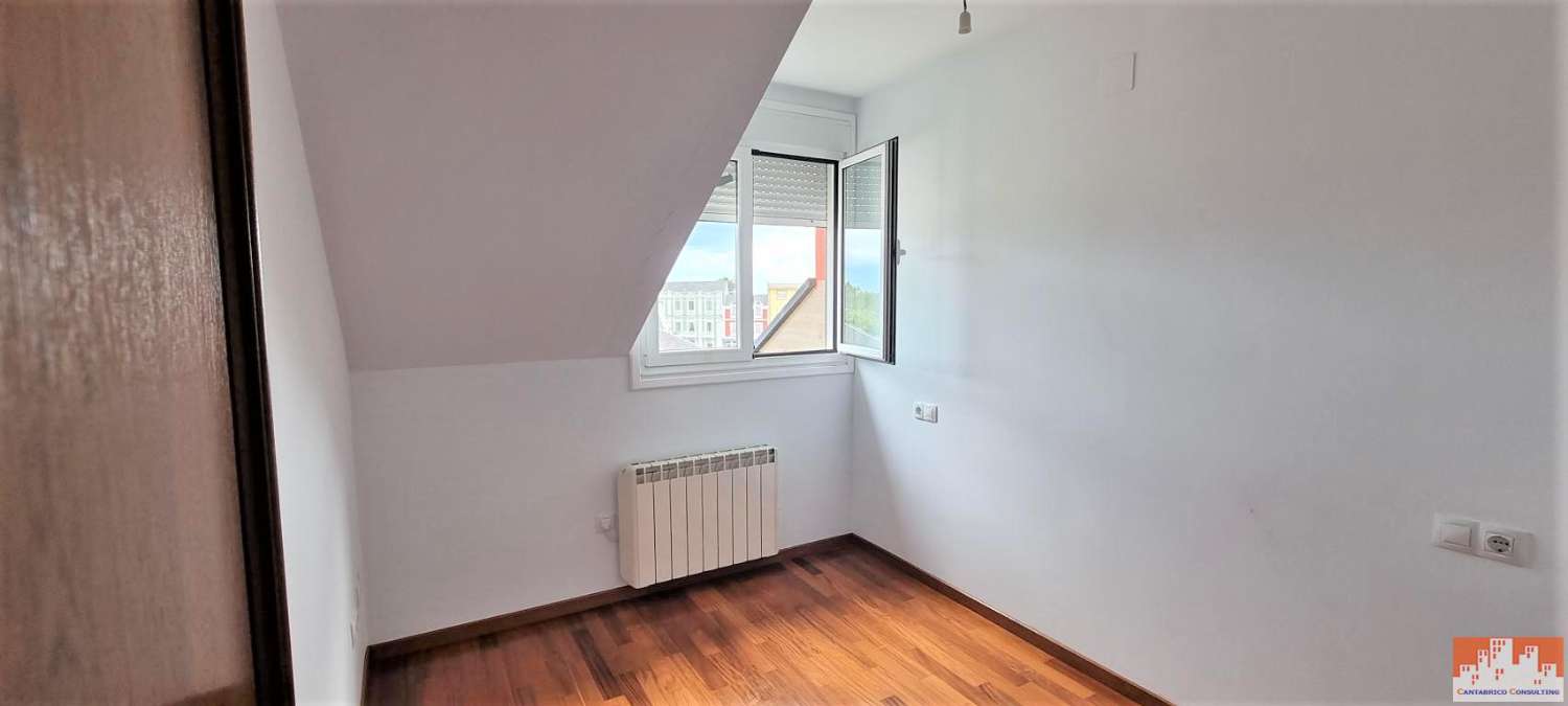 Penthouse te koop in El Franco