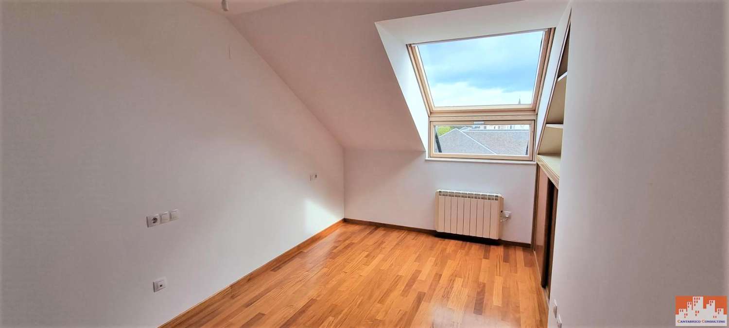 Penthouse te koop in El Franco